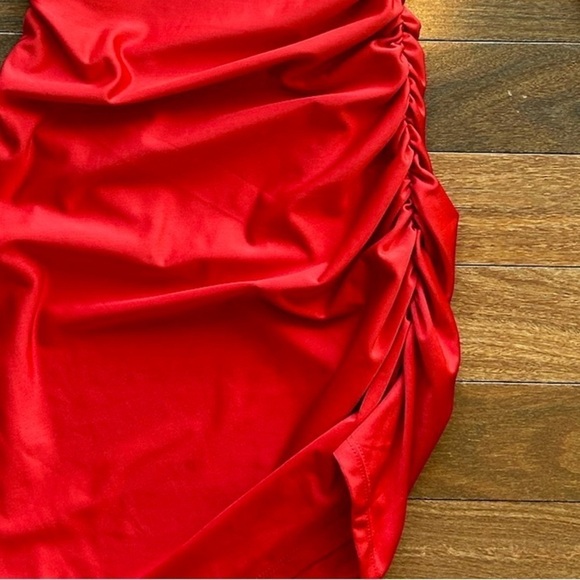 B. Darlin One Shoulder Long Sleeve Shiny Red BodyCon Ruched Side Cocktail Dress - Picture 10 of 10